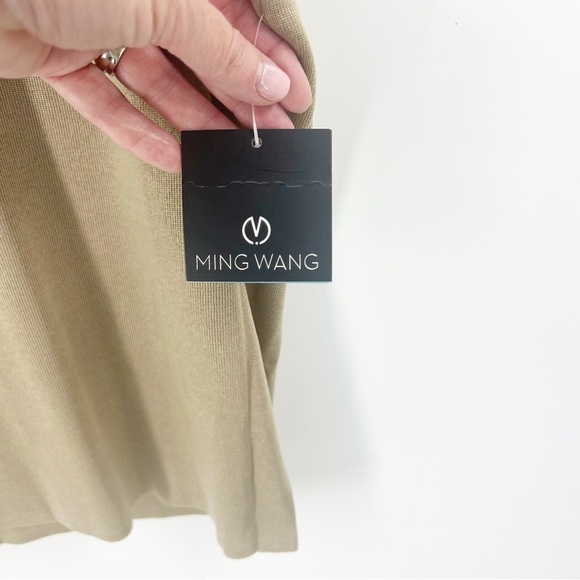 ✅ NWT MING WANG TAN AND BLACK CROPPED TOP WITH SCOOP NECK SIZE SMALL - Picture 3 of 7